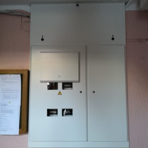 Järveotsa tee 41 (Elektri -ja sidekilbiuksed, Kilbiuksed)